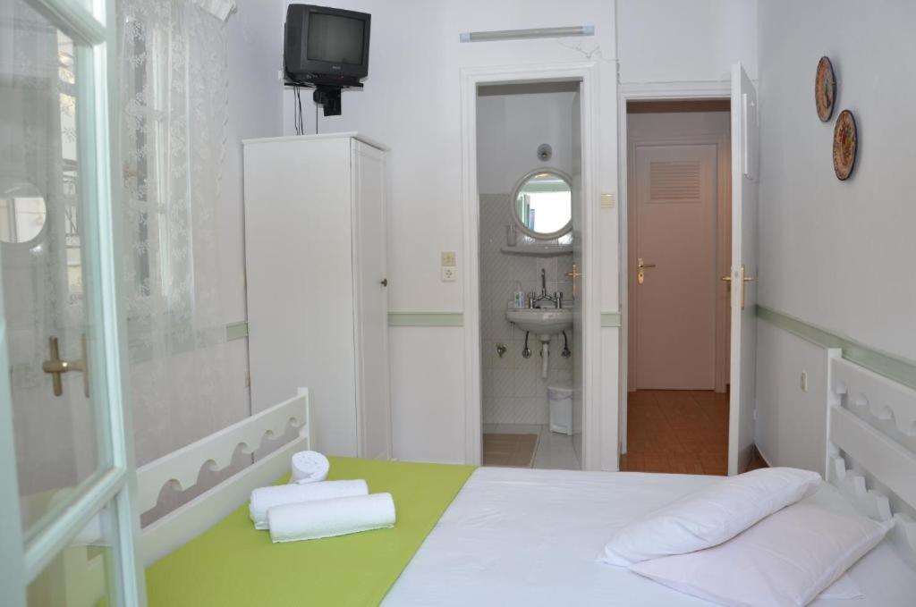 Aegli Rooms Tinos Exterior foto