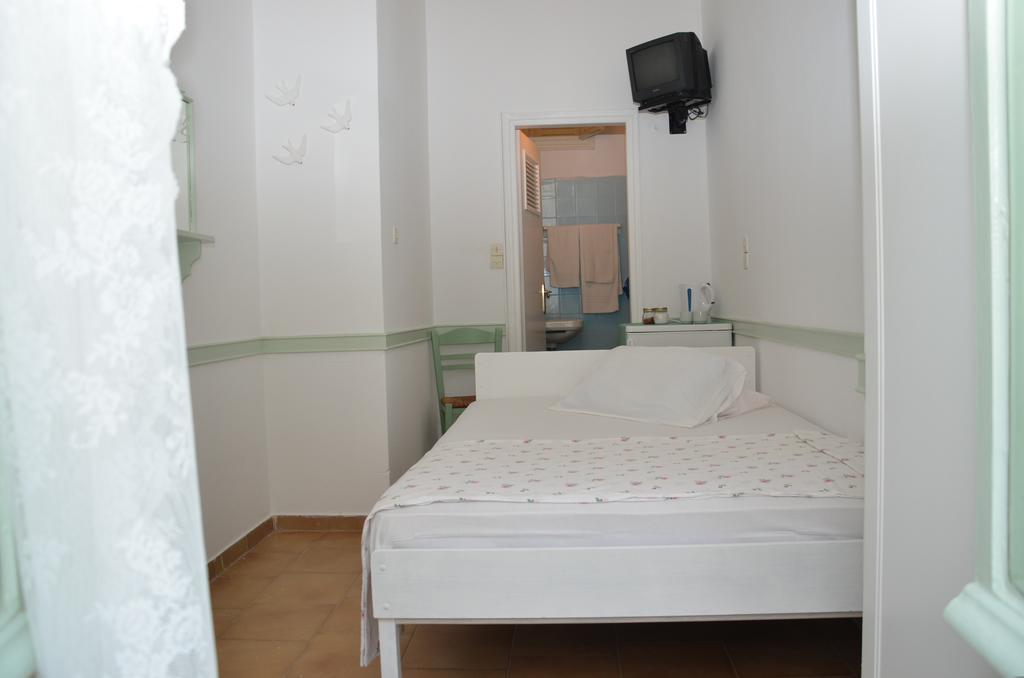 Aegli Rooms Tinos Quarto foto